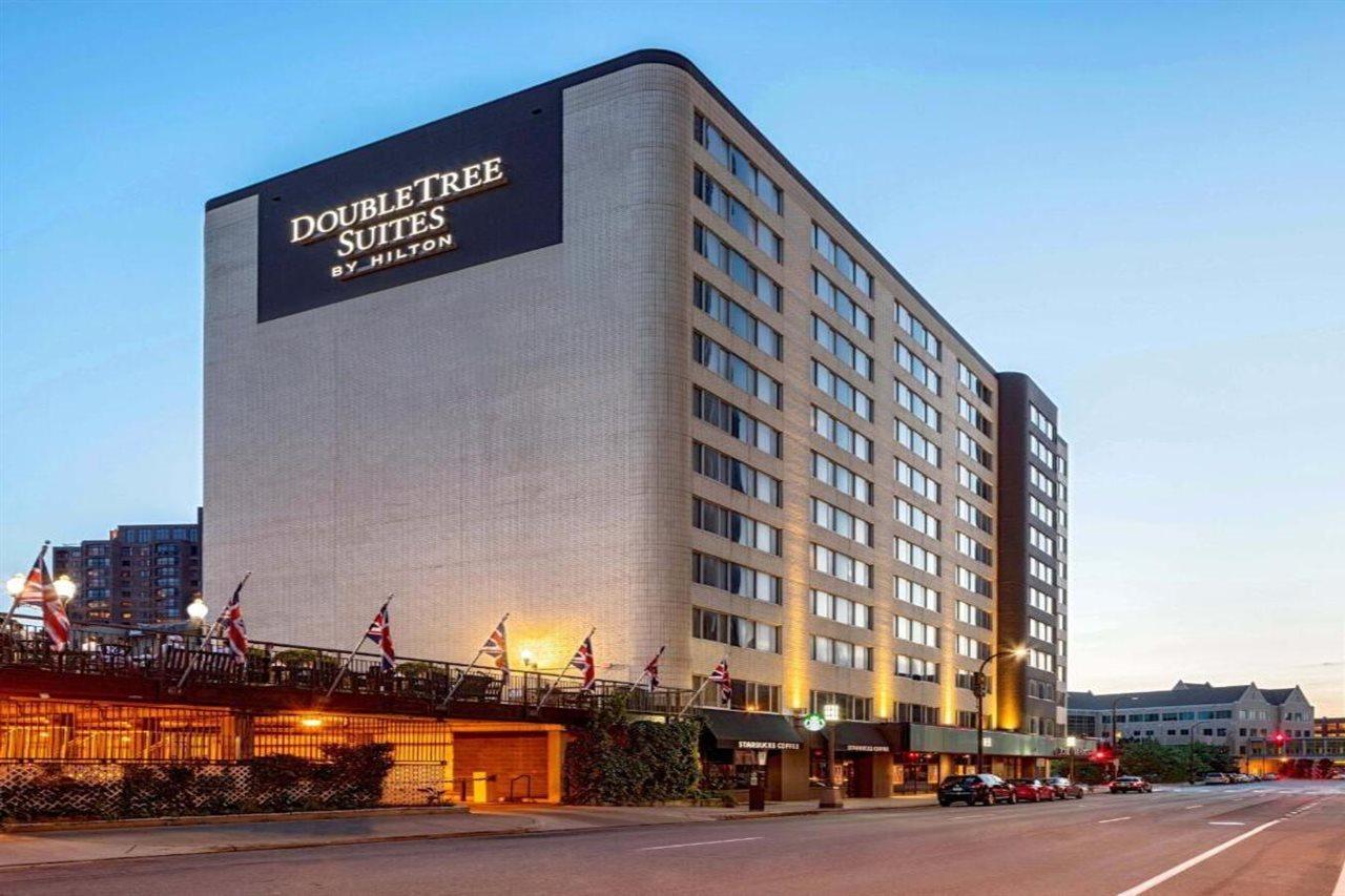 Doubletree Suites By Hilton Minneapolis Downtown Εξωτερικό φωτογραφία