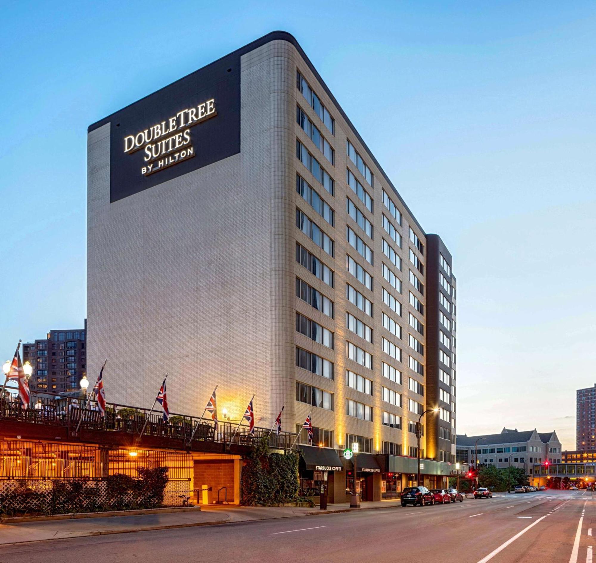 Doubletree Suites By Hilton Minneapolis Downtown Εξωτερικό φωτογραφία