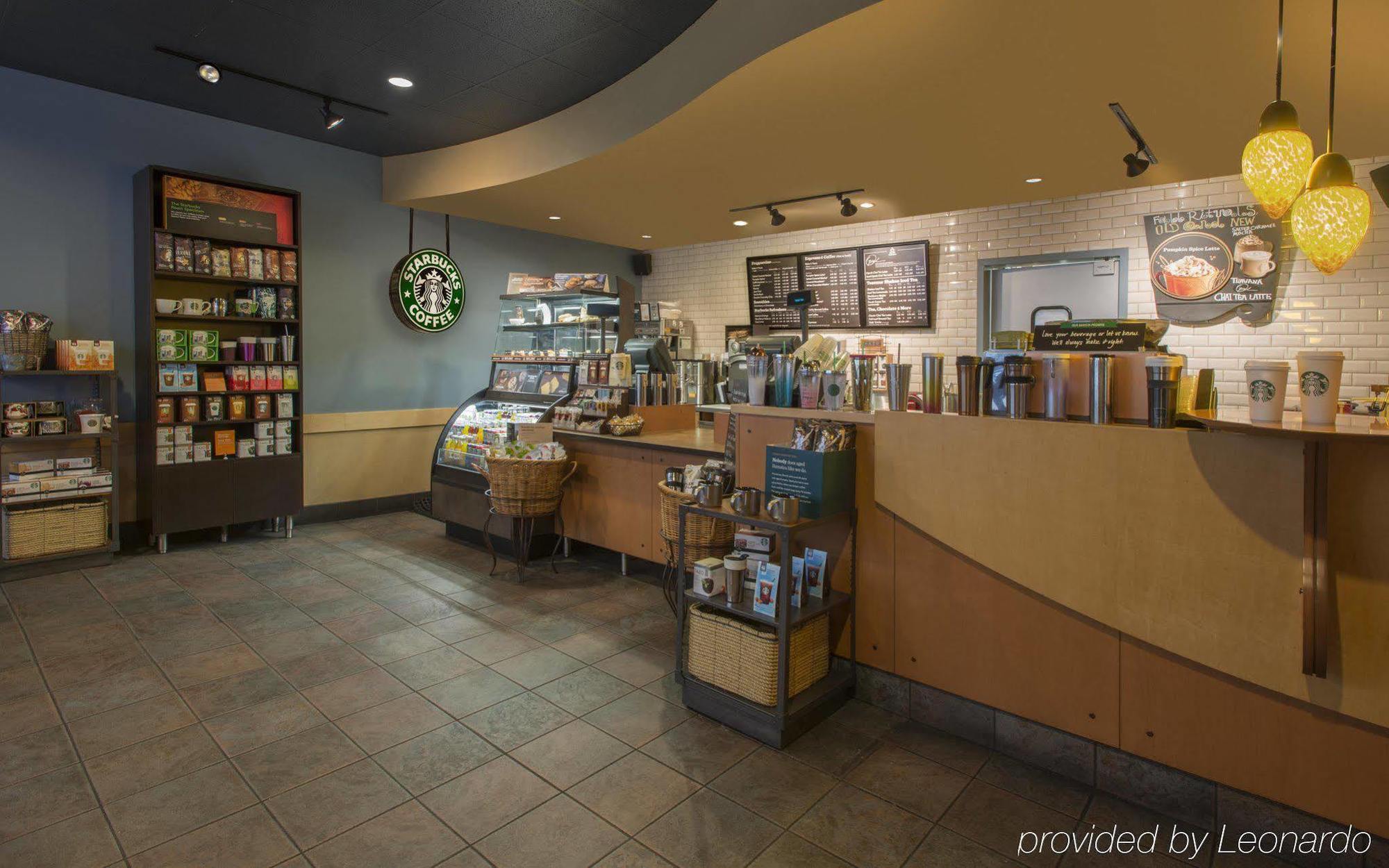 Doubletree Suites By Hilton Minneapolis Downtown Εξωτερικό φωτογραφία