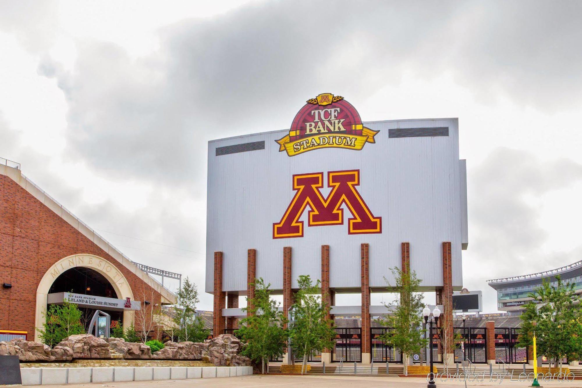Doubletree Suites By Hilton Minneapolis Downtown Εξωτερικό φωτογραφία