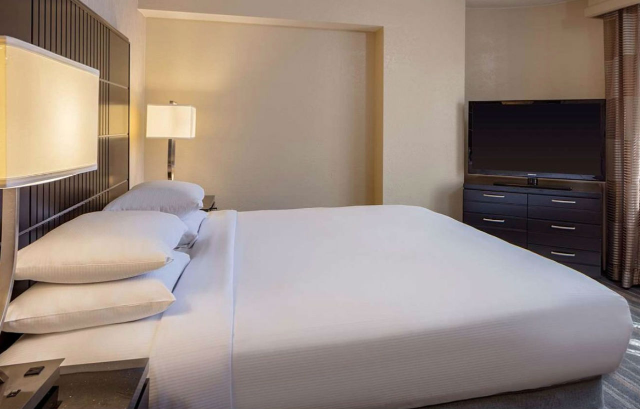 Doubletree Suites By Hilton Minneapolis Downtown Εξωτερικό φωτογραφία